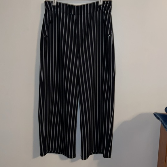 🌹MAISON JULES CROP PANTS - Picture 2 of 7